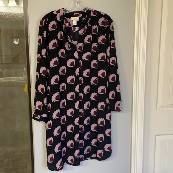 LOFT Dresses & Skirts - Loft patterned shirt dress